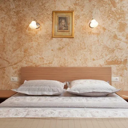 Kate マカルスカ