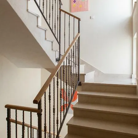 Kate * マカルスカ