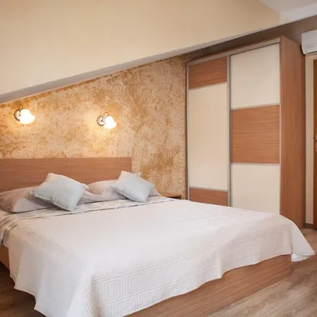 Kate * マカルスカ